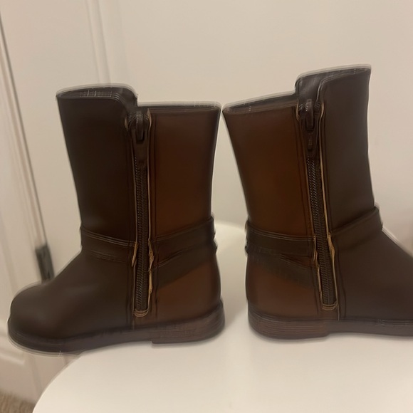 GYMBOREE Girl’s Boots - Size 4. Little Girl’s Riding Boots. Brown. Like new. - Picture 4 of 8